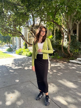 Load image into Gallery viewer, Peony black Ribbed
