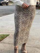 Load image into Gallery viewer, Rosie (only XS)
